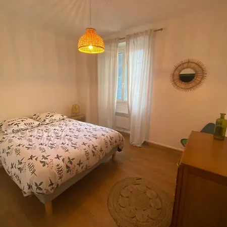 Gite En Rdc 72M2 - 2 Chbres - Box Velos - Parking Bourg-Saint-Andéol Exterior foto